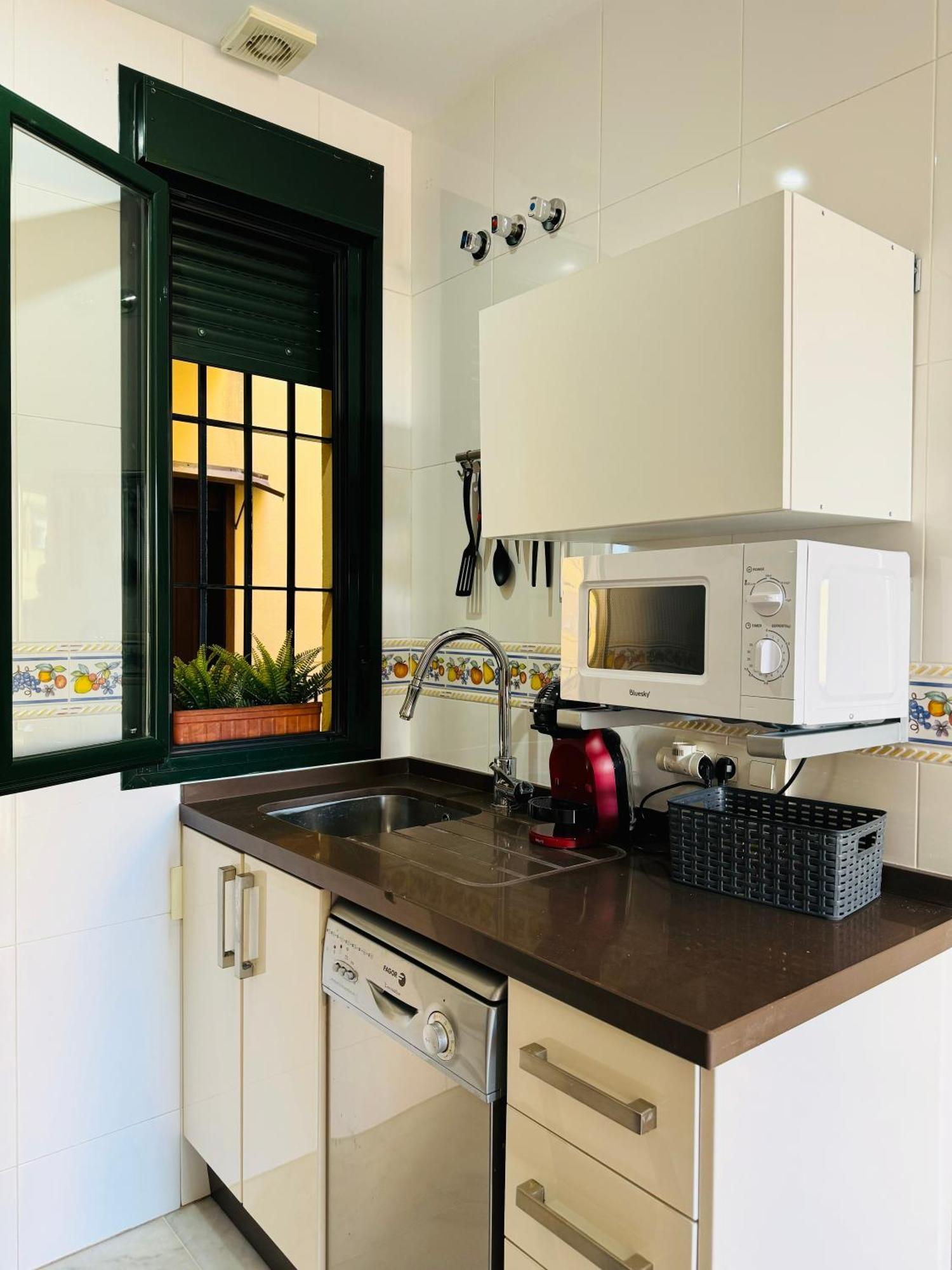 Apartamento Con Balcon Castilla Triana Sevilha Exterior foto