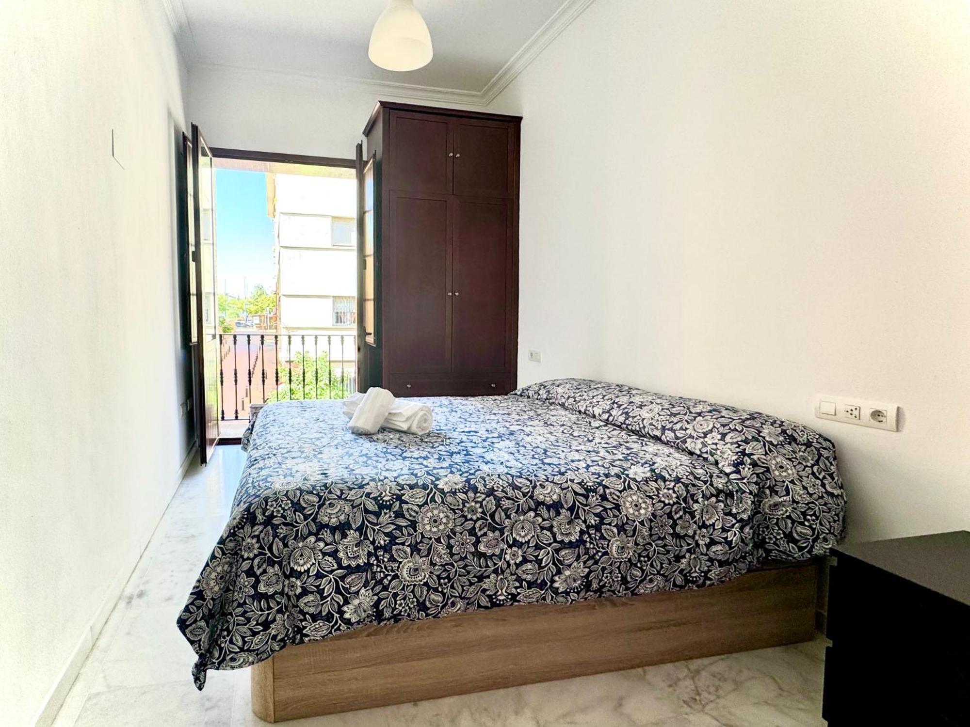 Apartamento Con Balcon Castilla Triana Sevilha Exterior foto
